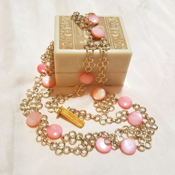Oscar de la Renta Jewelry - Reserved for Amy Oscar de la Renta NWOT Long Pink Mother of Pearl GP Necklace